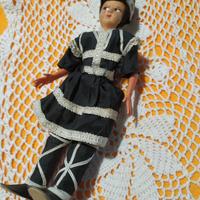 bambola orientale anni 50 