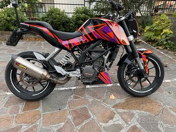 KTM Duke 125