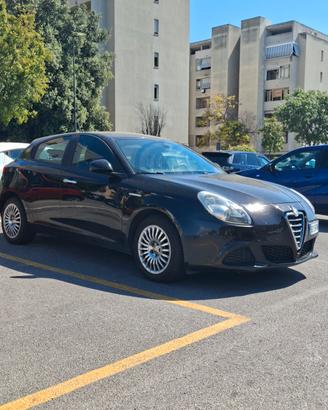 Cerchi in ferro da 16 e copricerchi per Giulietta