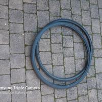 copertoni da 28" poco usati "Traveller"