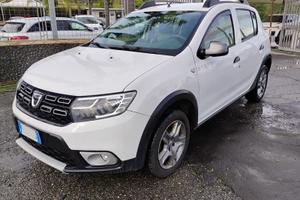 Dacia Sandero Stepway 0.9 TCe 12V TurboGPL 90...