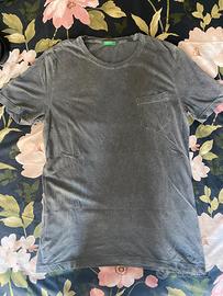 T-shirt Benetton grigio lavato con taschino - L