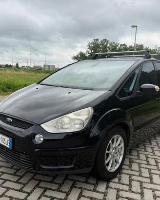 Ford S-Max 2.5 220CV Titanium