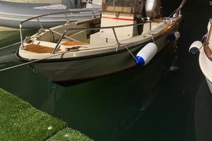 Barca, motore e carrello.