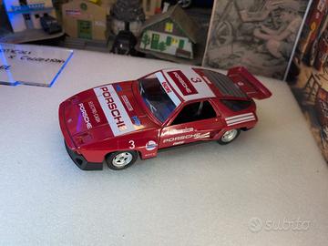 PORSCHE 928 - #3 - "Racing" - POLISTIL - 1:24 