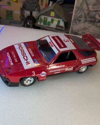 PORSCHE 928 - #3 - "Racing" - POLISTIL - 1:24 