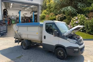 Iveco daily 3.0 benzina metano  nettezza urbana 