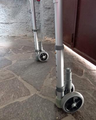 Deambulatore pieghevole
