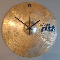 Orologio da parete ricavato da un piatto Paiste 