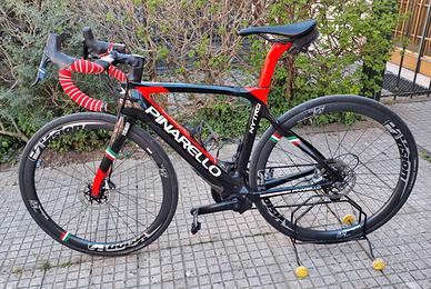 eBike corsa Pinarello Nytro