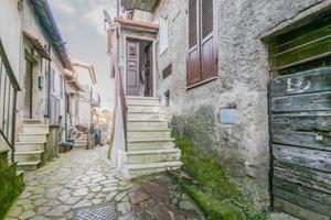 3 LOCALI A BASSANO ROMANO