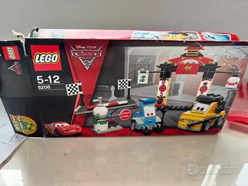 Set lego Cars 2, numero 8206