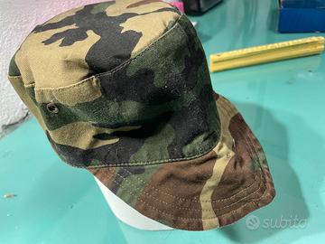 Cappello camouflage mimetico verde Tg.2