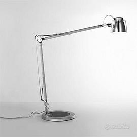 Lampada LED Da Scrivania Caimi Brevetti "Mega LED"