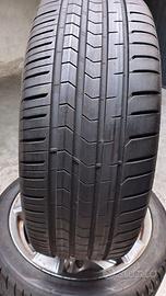 Gomme 215/45/17