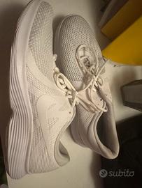 Scarpe nike nuove