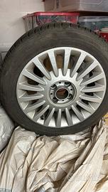 Cerchi in lega + gomme invernali fiat 500