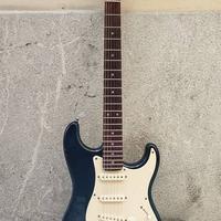 Chitarra elettrica Linko Stratocaster blu – anni '