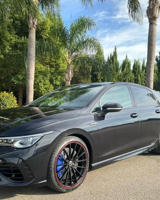 GOLF 8 R 2.0 BENZINA 320 CV -12/2021