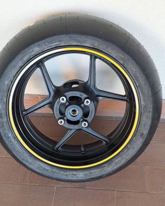 Ruota posteriore Kawasaki Ninja ZX-10 R anno 2005