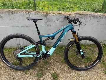 E bike Orbea rise m10 taglia M tutta carbon ebike