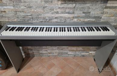 pianoforte digitale Yamaha P-85
