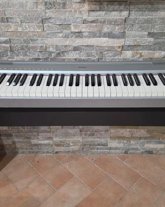 pianoforte digitale Yamaha P-85