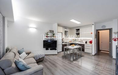 Appartamento a Renate Via San Mauro 3 locali