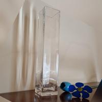 Vaso artigianale in vetro soffiato