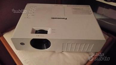 Videoproiettore Panasonic proiettore 2200 lumens