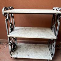 Etagère d’epoca in ghisa con ripiani in marmo