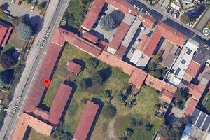 Casa indipendente di 2100 m² con più di 5 locali a