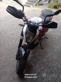 Ktm duke 125