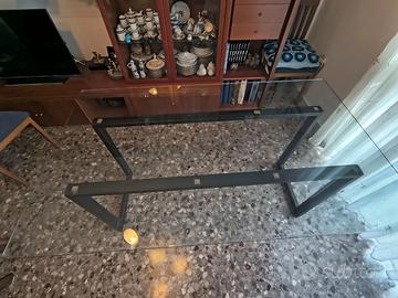 Tavolo in cristallo