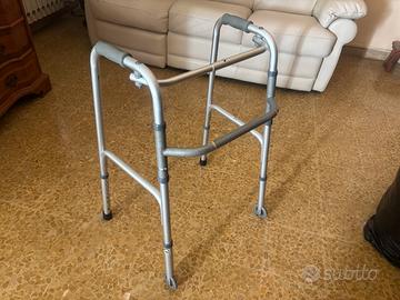 Deambulatore per anziani