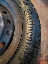 4 Ruote  Complete di cerchio Continental + borchie