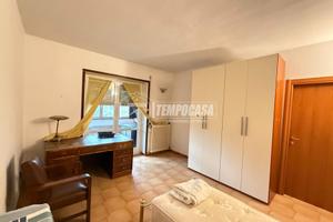 3 LOCALI CON BOX E CANTINA