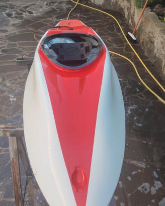 kayak surf in vetroresina