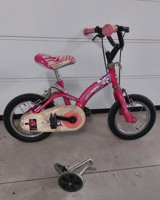 Bicicletta 3/4 anni,,bambina  con pedali e rotelle