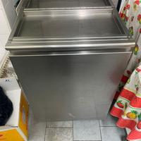 Contenitore per farina