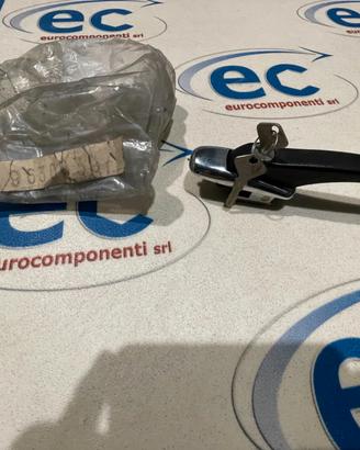 9630039 MANIGLIA FIAT600 850 900 80/176 PULMINO