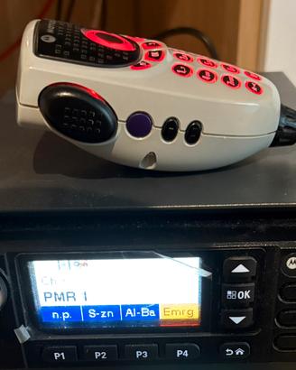 Motorola DM4601 UHF con GPS