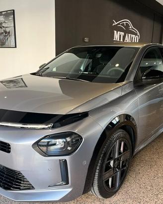 Lancia Ypsilon Hybrid e-DCT LX