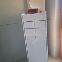 mobiletto per bagno