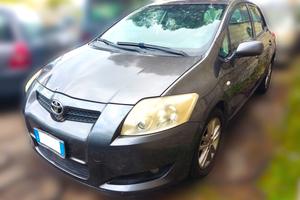 Toyota Auris 2.0 Diesel