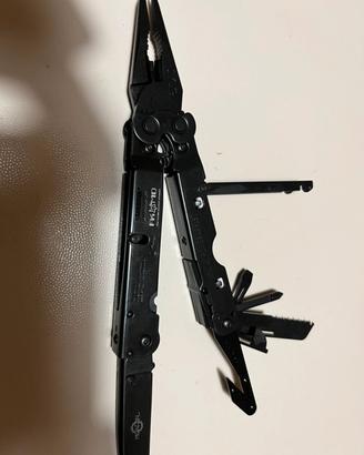 attrezzo multiuso Fox knives militare softair 