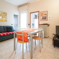 AMPIO 4 LOCALI IN CONTESTO SENZA SPESE