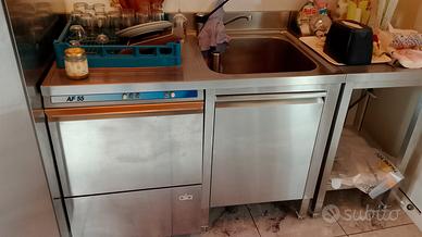 lavastoviglie con lavabo tutto in acciaio 
