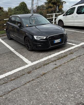 Audi a3 quattro s line esterno