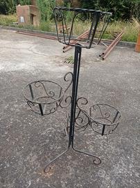 portavasi vintage in metallo